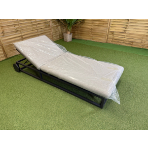 Soyo Lounger leżak ogrodowy 218